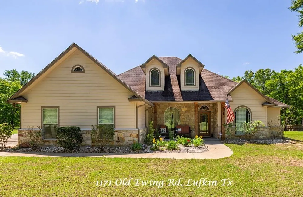 1171 Old Ewing Road Lufkin, TX 75901