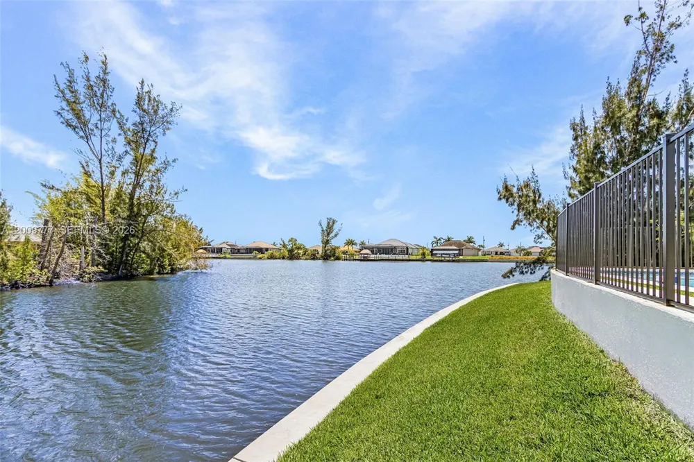 2303 NW 35 AVE Cape Coral, FL 33993