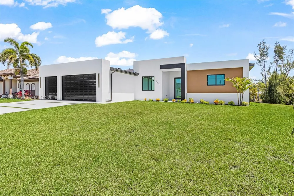 2303 NW 35 AVE Cape Coral, FL 33993
