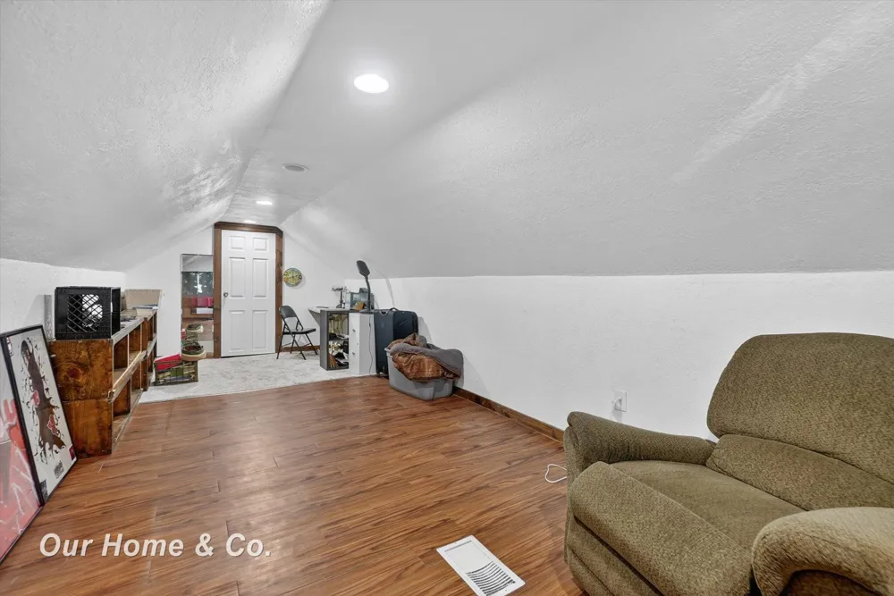 6058 Thomas Street Richfield Township, MI 48423