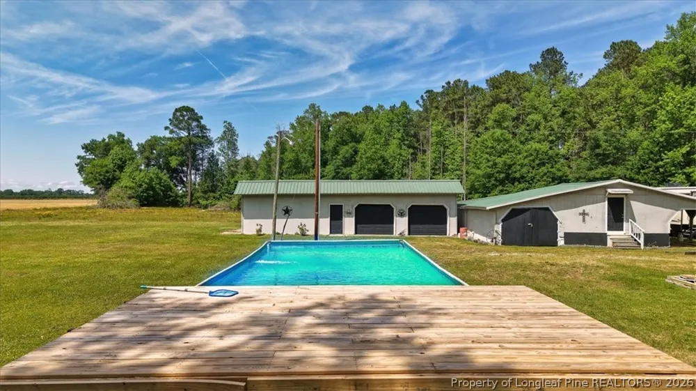 7266 Pleasant Hope Rd Road Fairmont, NC 28340