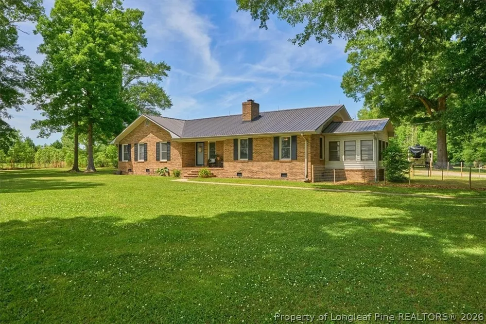 7266 Pleasant Hope Rd Road Fairmont, NC 28340
