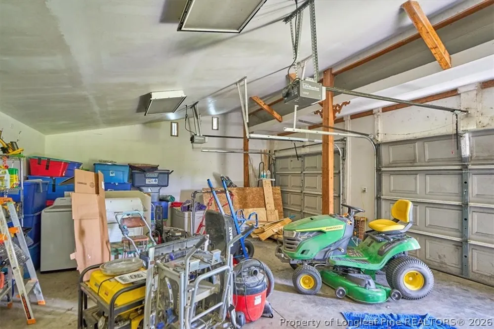 7266 Pleasant Hope Rd Road Fairmont, NC 28340