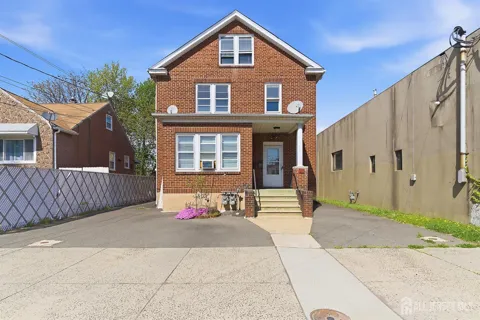 10 Garfield Street