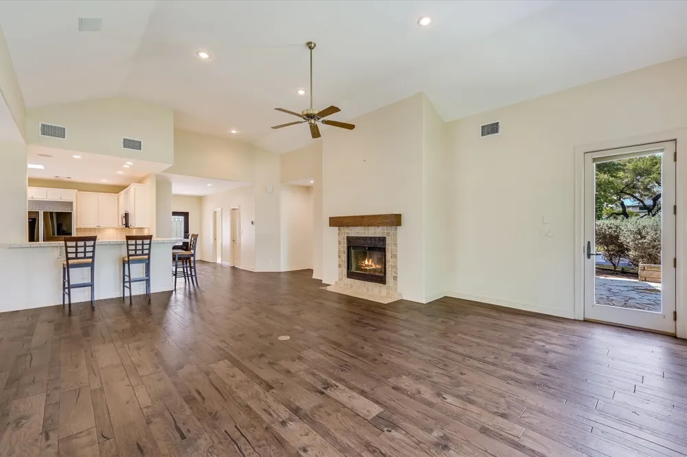 2300 FOUNDERS CIRCLE Spicewood, TX 78669