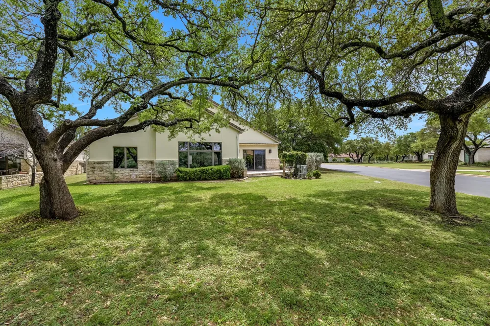 2300 FOUNDERS CIRCLE Spicewood, TX 78669