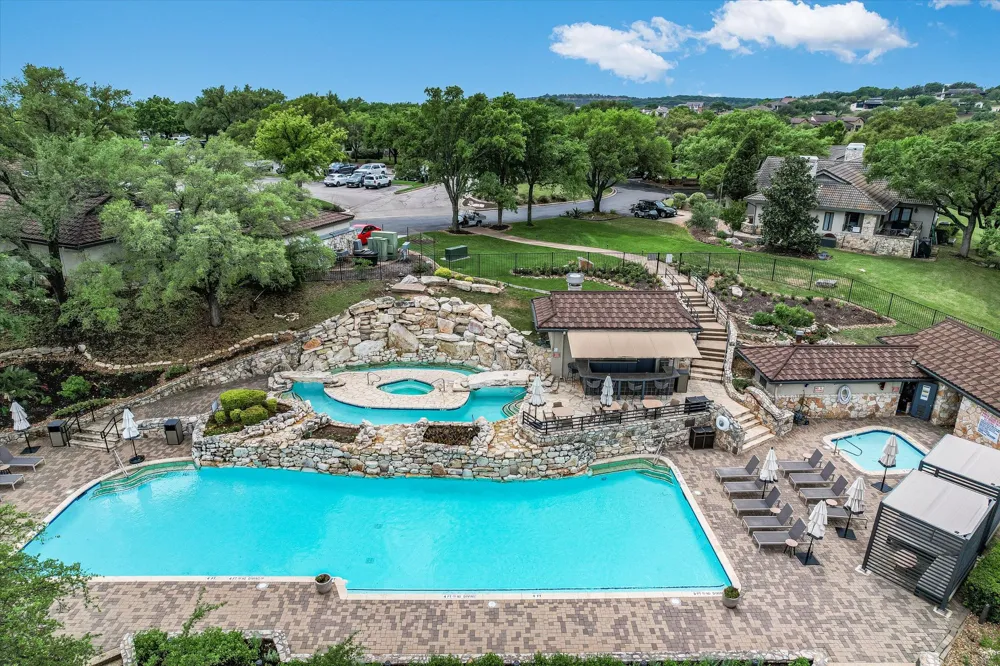 2300 FOUNDERS CIRCLE Spicewood, TX 78669