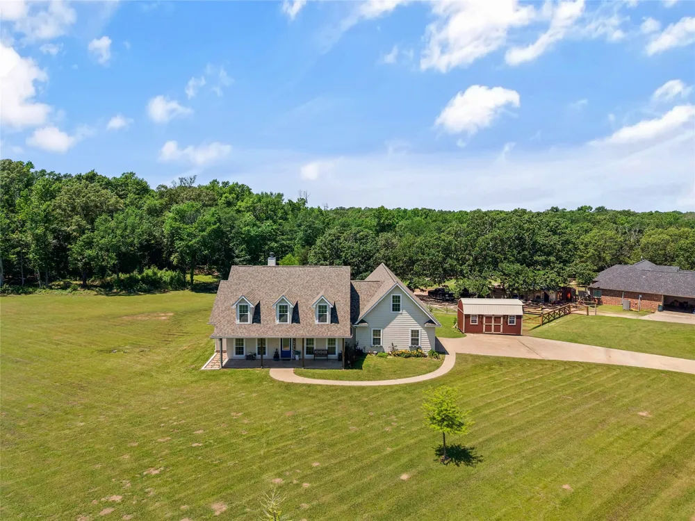 155 RS County Road 4261 Emory, TX 75440