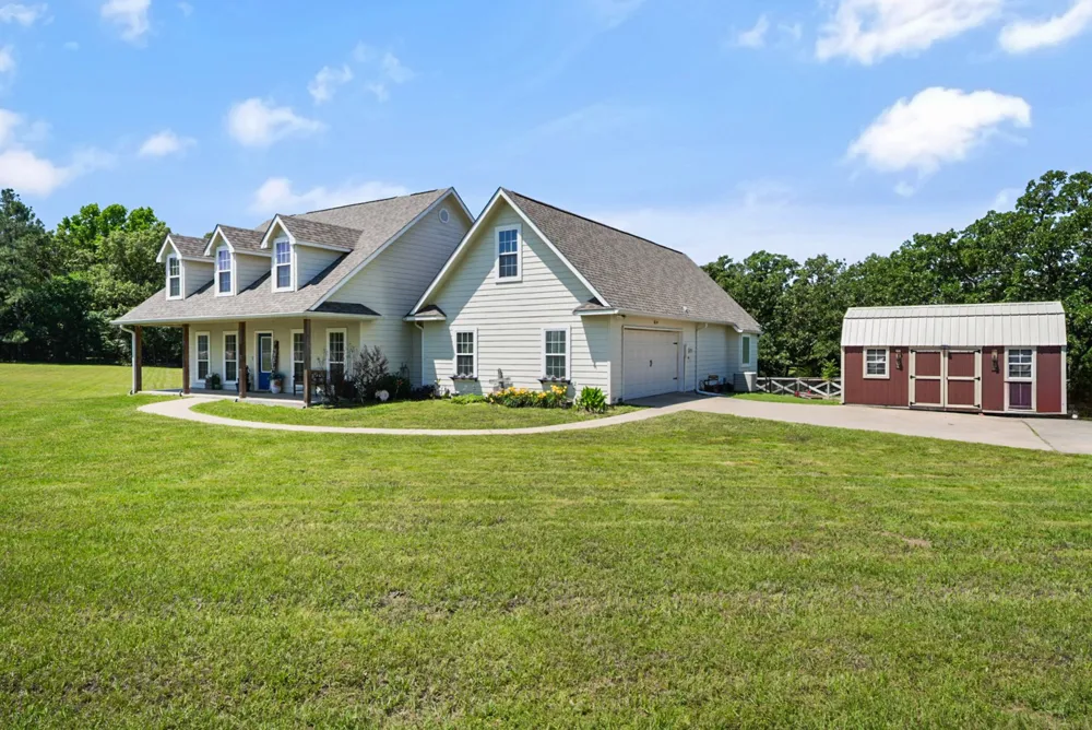 155 RS County Road 4261 Emory, TX 75440