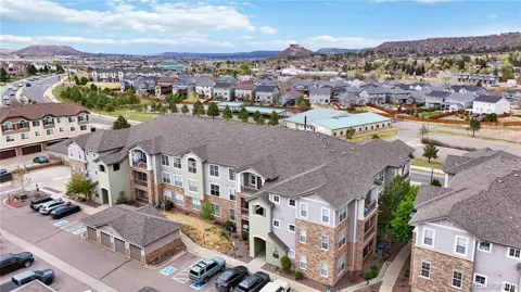 1561 Olympia Circle #304