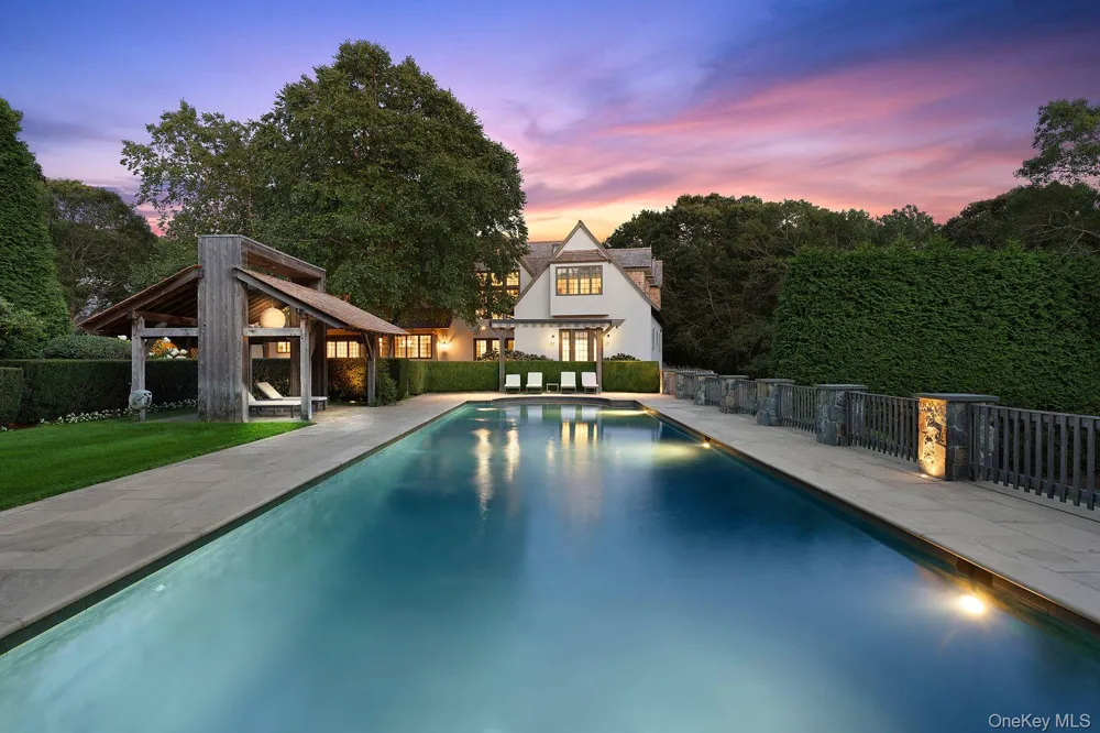 123 Abrahams Path East Hampton, NY 11937