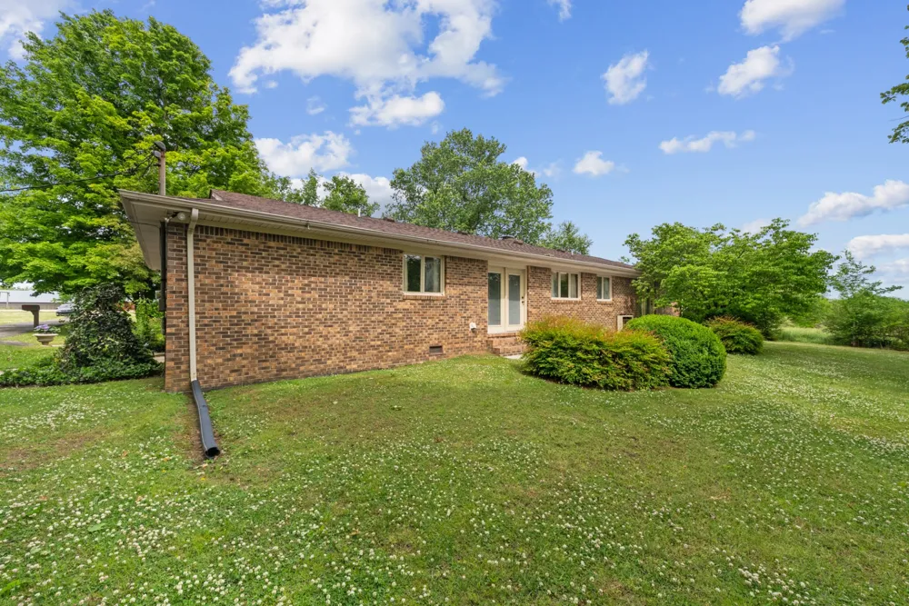 4083 Fayetteville Hwy Petersburg, TN 37144