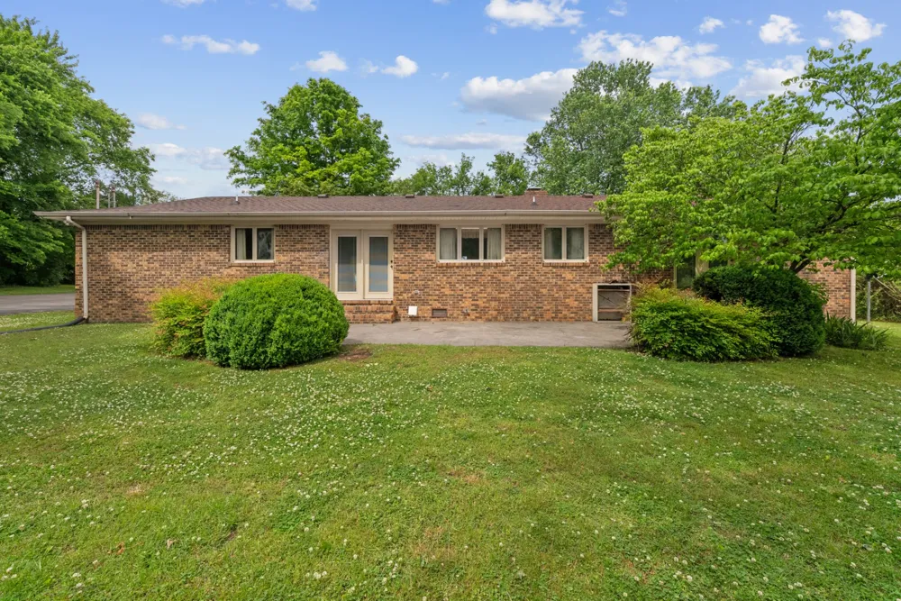 4083 Fayetteville Hwy Petersburg, TN 37144