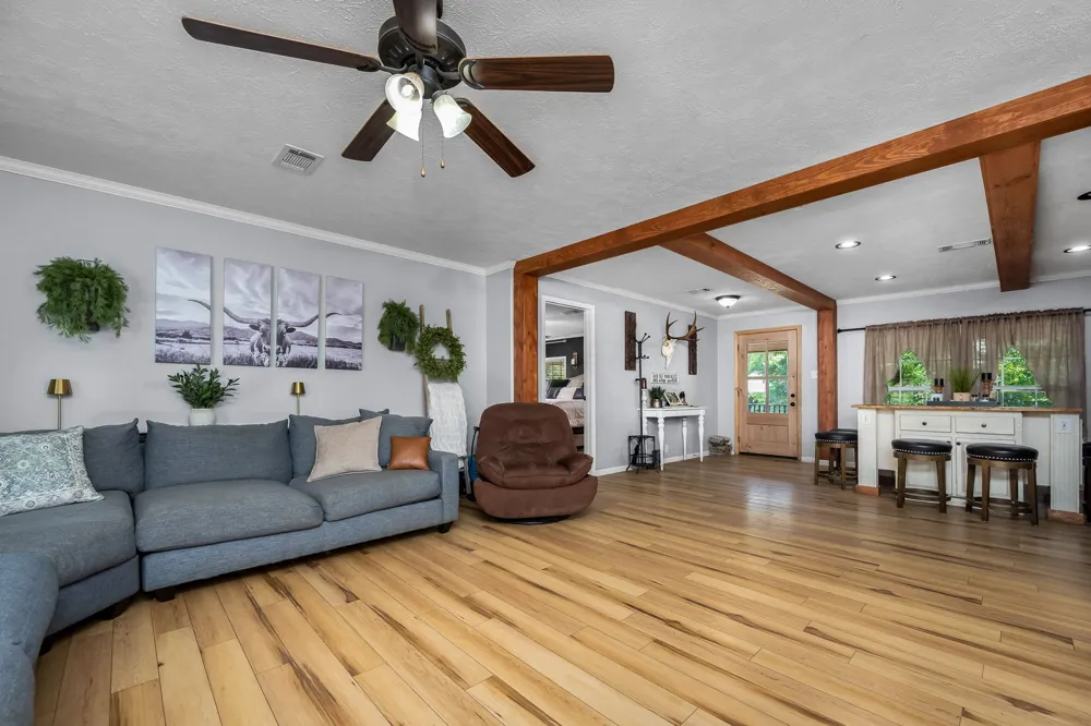 4303 Moore Ln Culleoka, TN 38451