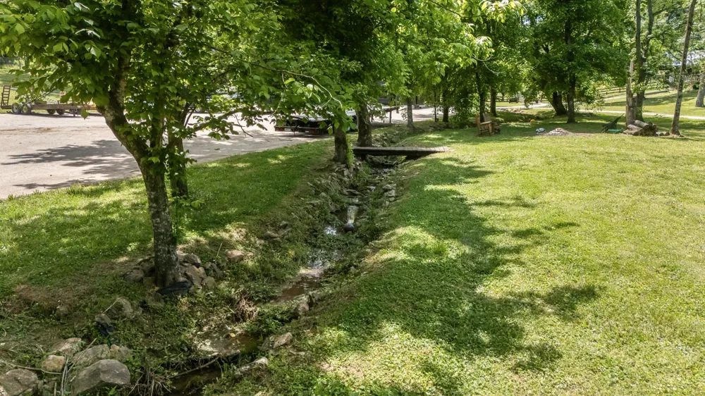 4303 Moore Ln Culleoka, TN 38451