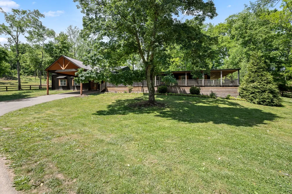 4303 Moore Ln Culleoka, TN 38451