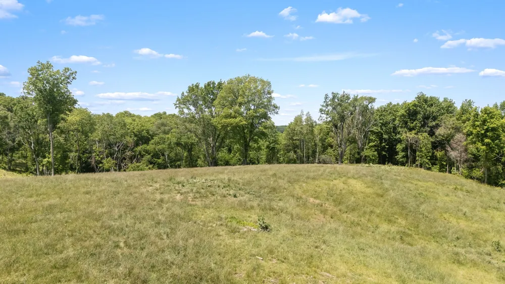 4303 Moore Ln Culleoka, TN 38451