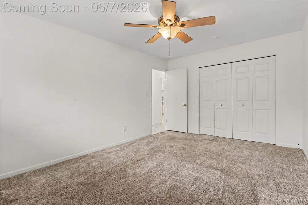 995 Cass Lake Road #144 Waterford Charter Township, MI 48328