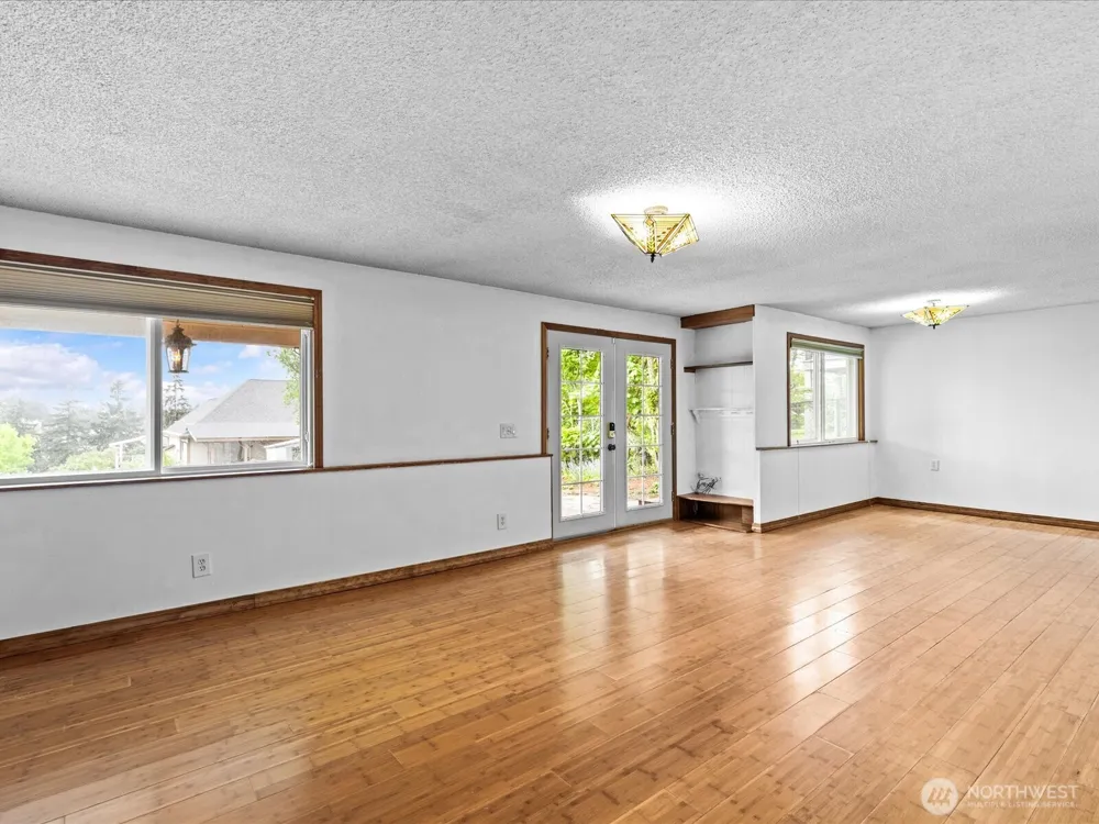 14445 5th Avenue S Burien, WA 98168