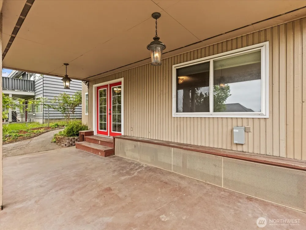 14445 5th Avenue S Burien, WA 98168