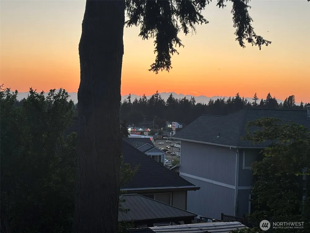14445 5th Avenue S Burien, WA 98168