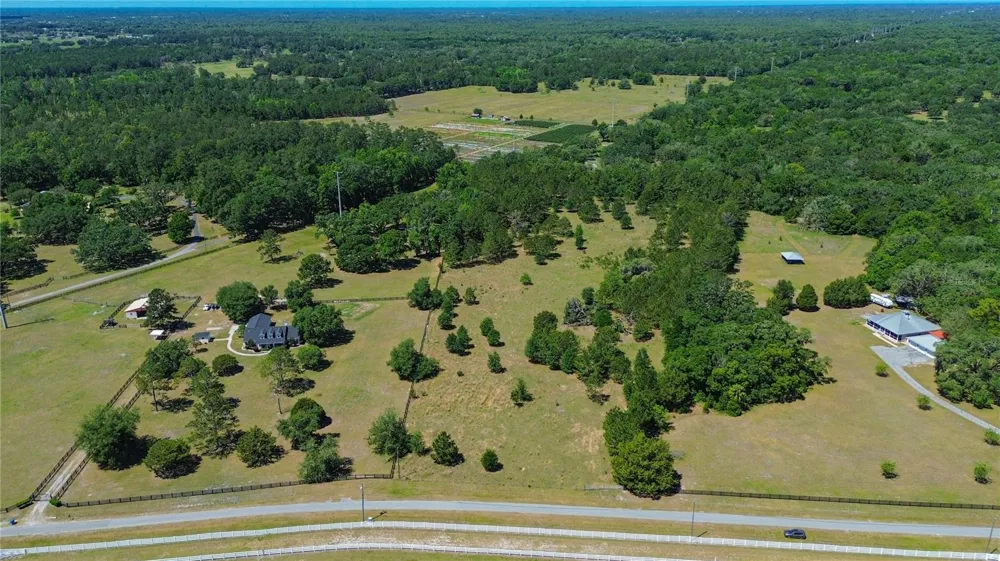 6489 QUARTERHORSE LANE Brooksville, FL 34604