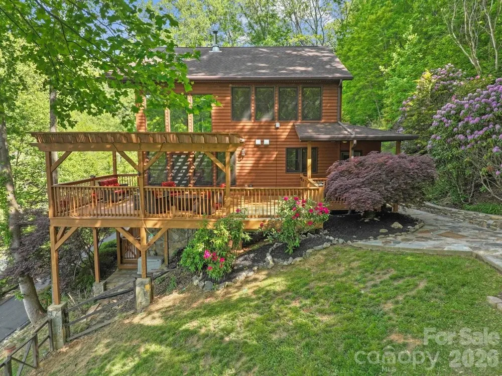 52 Mountain Park Drive Mars Hill, NC 28754