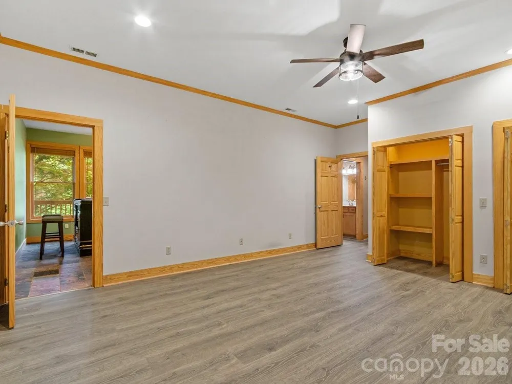 52 Mountain Park Drive Mars Hill, NC 28754