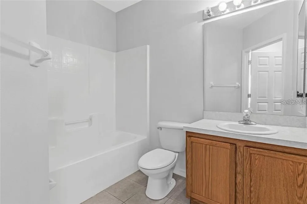 9519 NEWDALE WAY #201 Riverview, FL 33578
