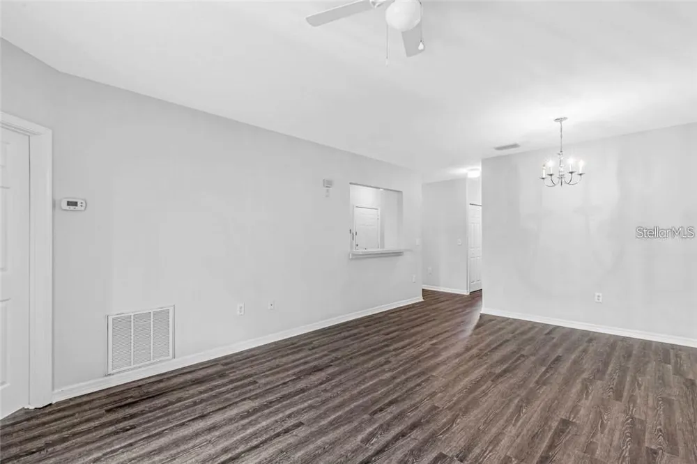 9519 NEWDALE WAY #201 Riverview, FL 33578