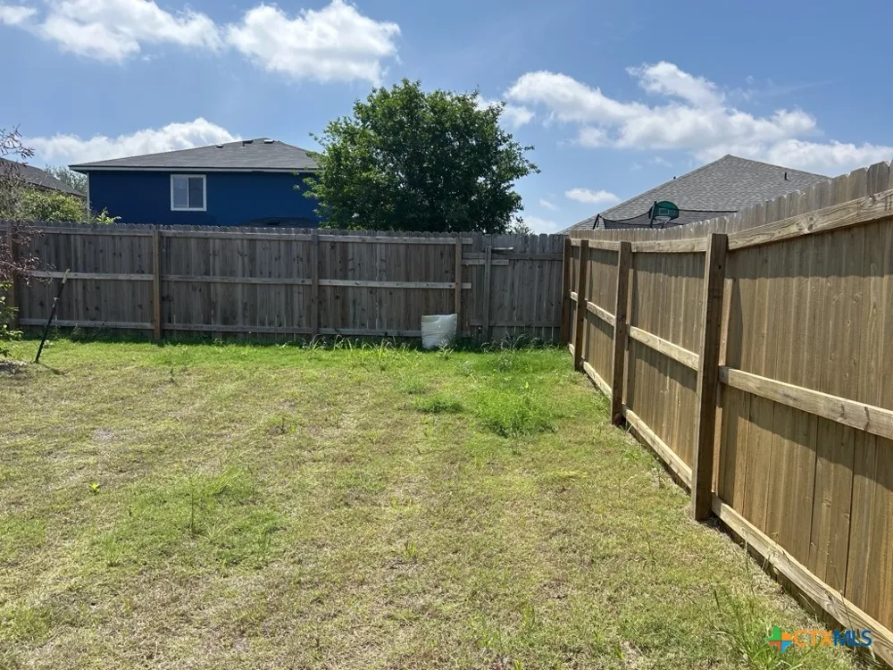 5104 Rose Garden Loop Killeen, TX 76542