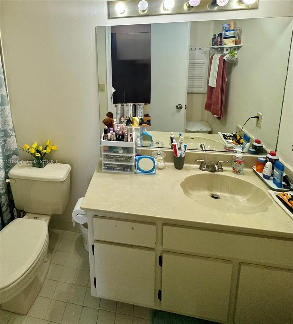 1481 SW 124th Ct #7-C Miami, FL 33184