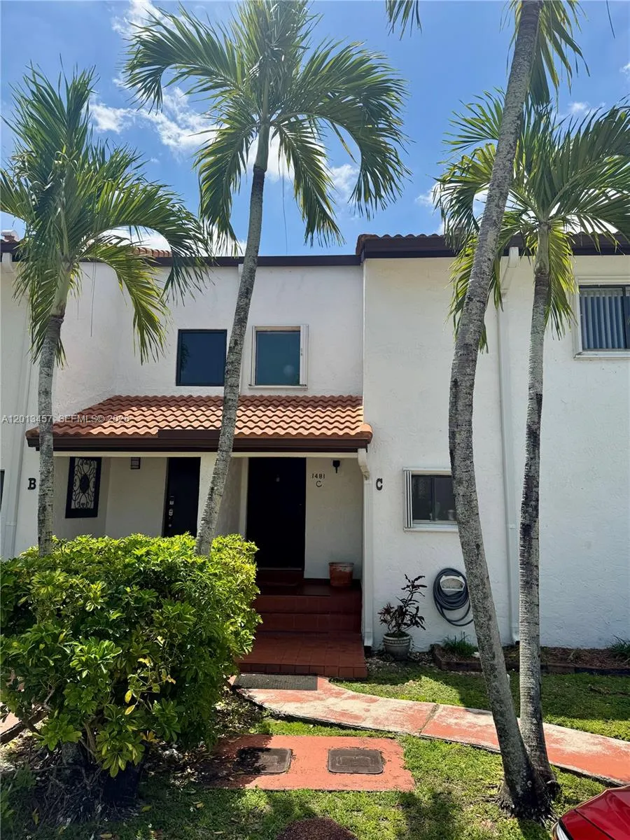 1481 SW 124th Ct #7-C Miami, FL 33184