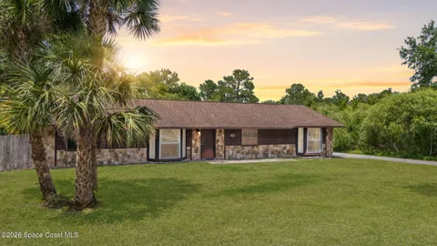 1750 Dee Drive