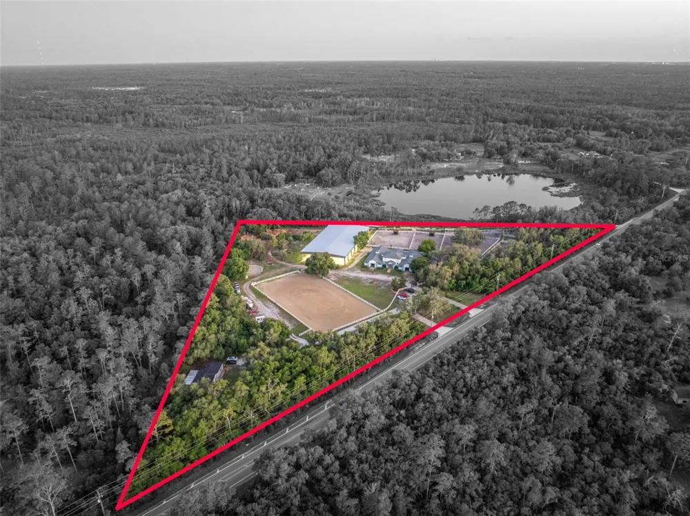 3287 COUNTY ROAD 426 Geneva, FL 32732