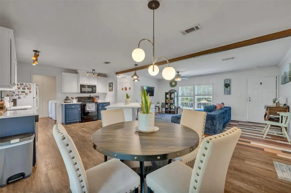 3287 COUNTY ROAD 426 Geneva, FL 32732