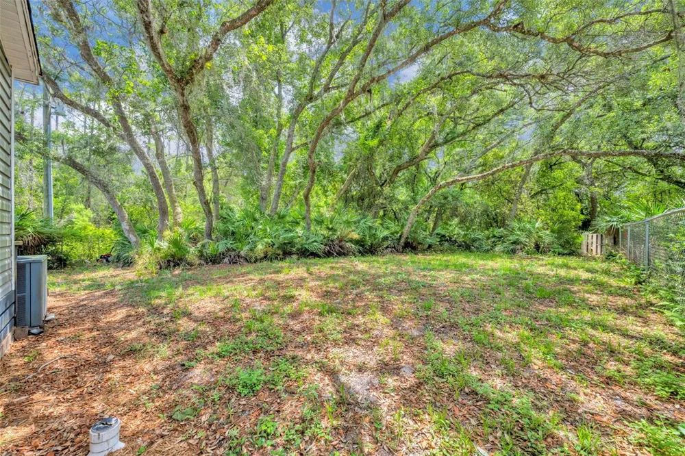 3287 COUNTY ROAD 426 Geneva, FL 32732