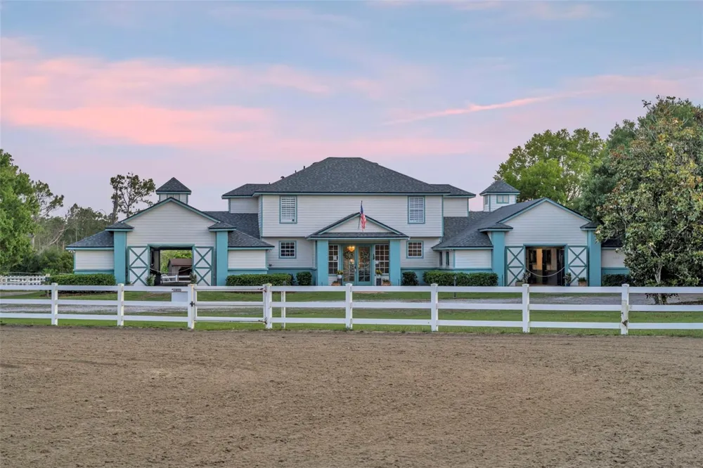 3287 COUNTY ROAD 426 Geneva, FL 32732