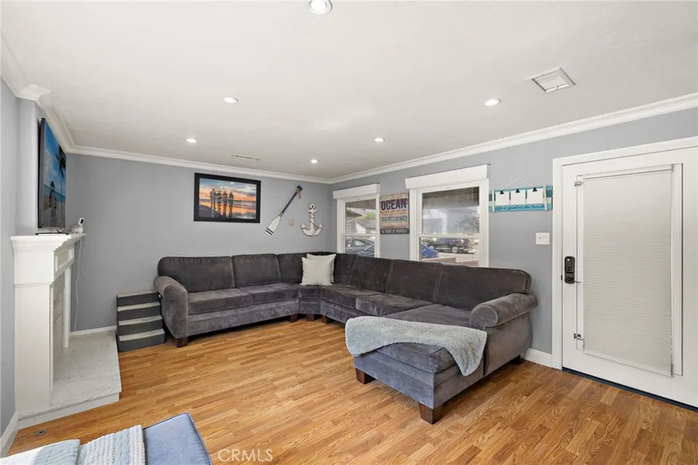 416 Opal Cove Way Seal Beach, CA 90740
