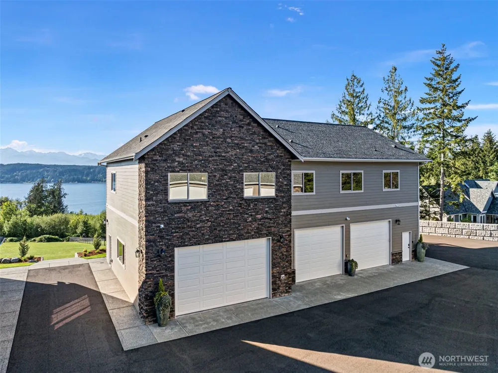 151 E Windy Ridge Lane Belfair, WA 98528