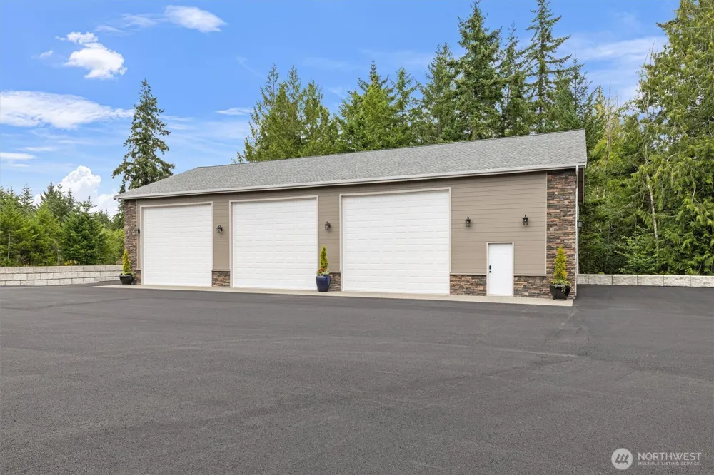 151 E Windy Ridge Lane Belfair, WA 98528