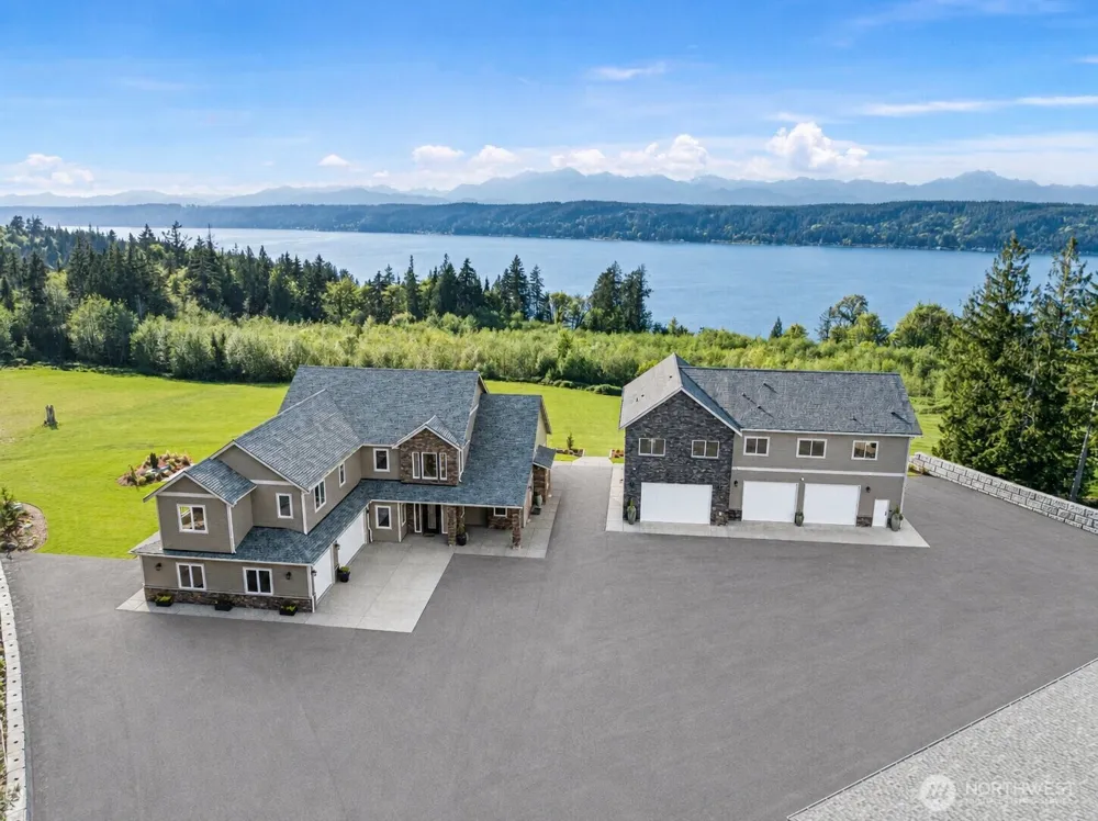 151 E Windy Ridge Lane Belfair, WA 98528