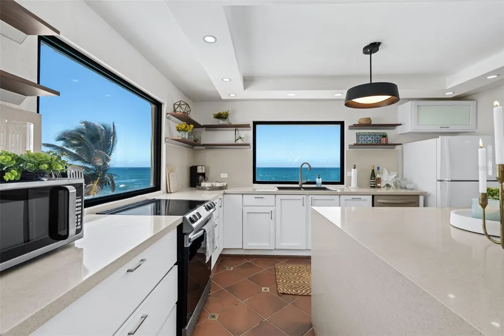 91 G KENNEDY STREET Dorado, PR 00646