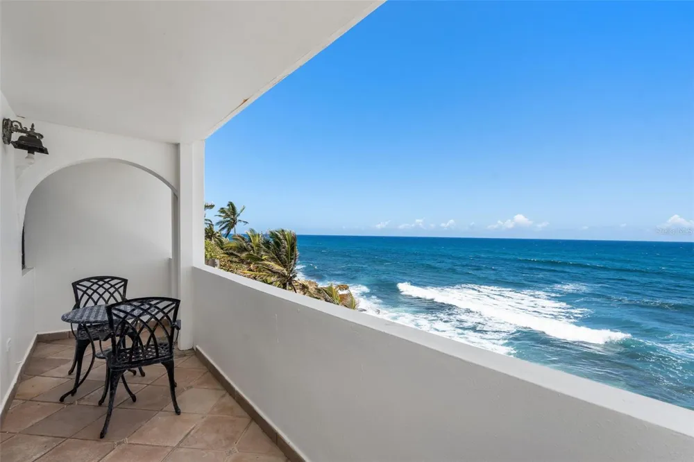 91 G KENNEDY STREET Dorado, PR 00646