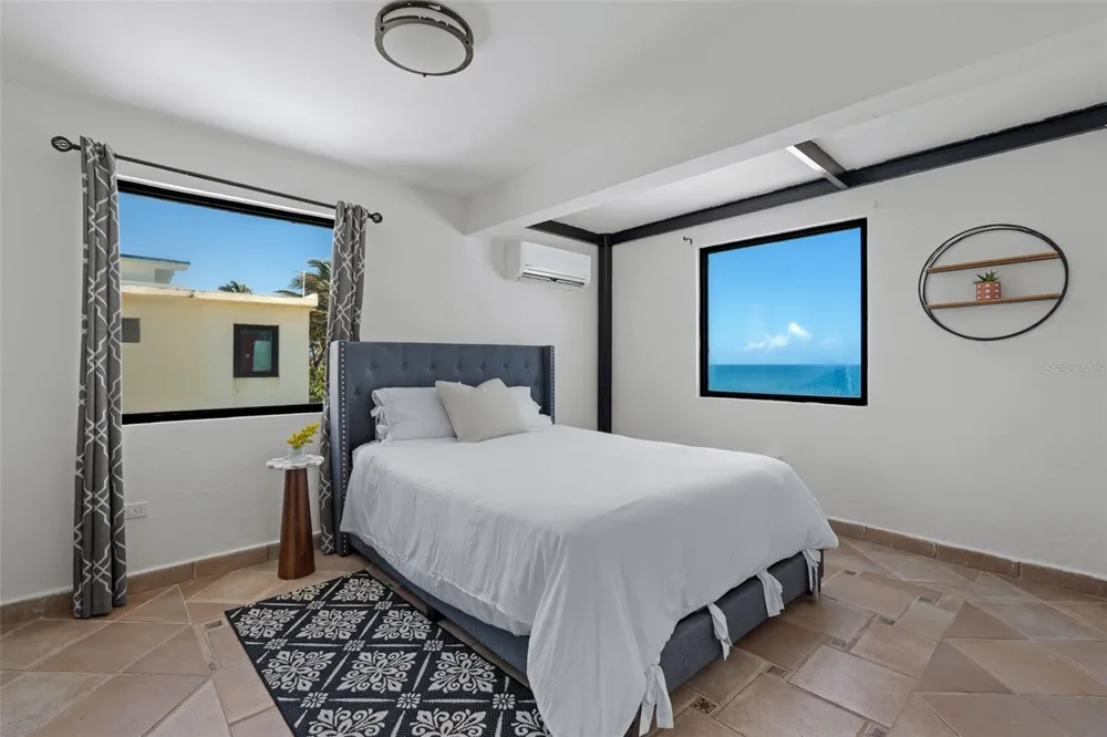 91 G KENNEDY STREET Dorado, PR 00646