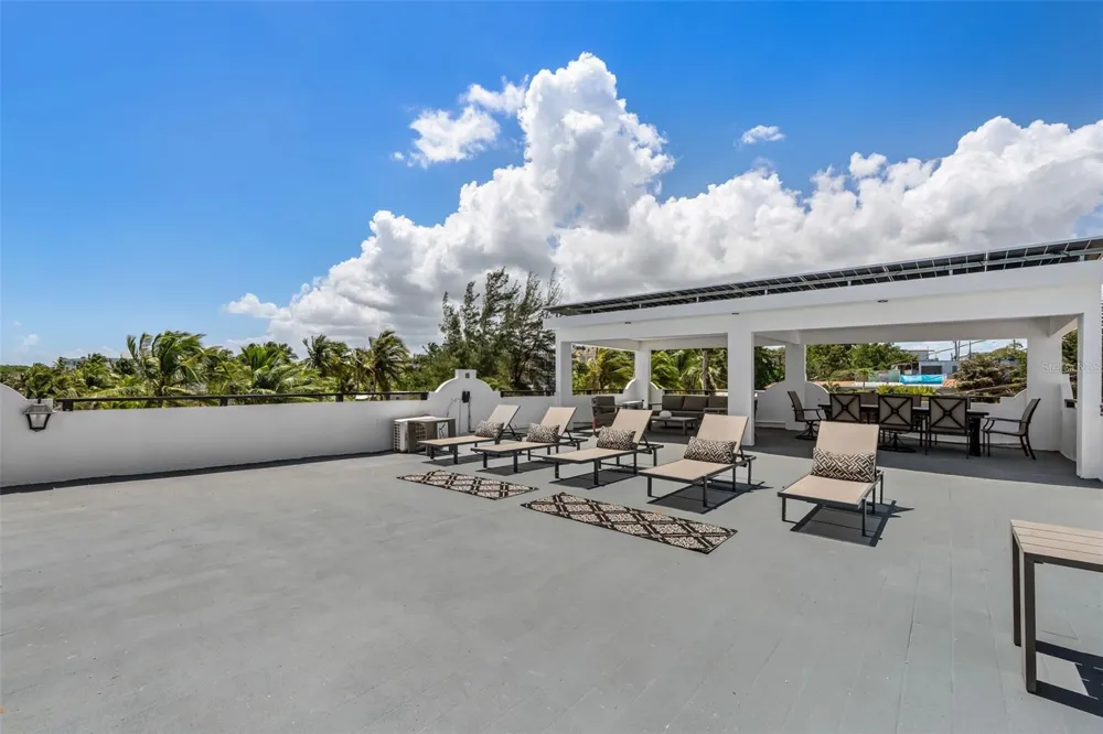 91 G KENNEDY STREET Dorado, PR 00646