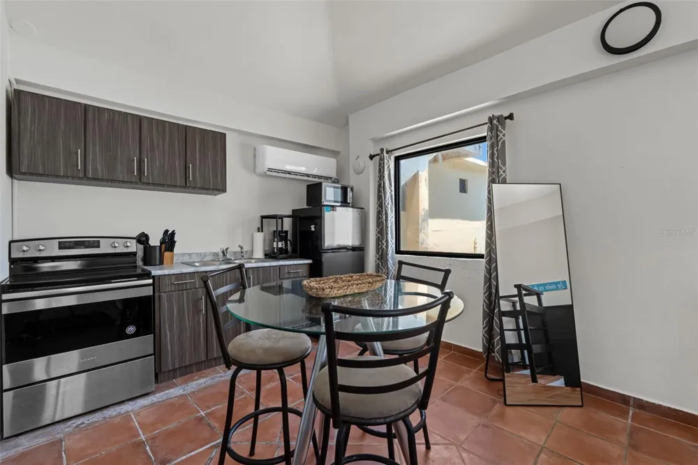 91 G KENNEDY STREET Dorado, PR 00646
