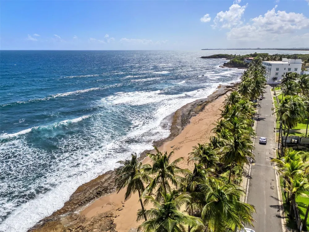 91 G KENNEDY STREET Dorado, PR 00646