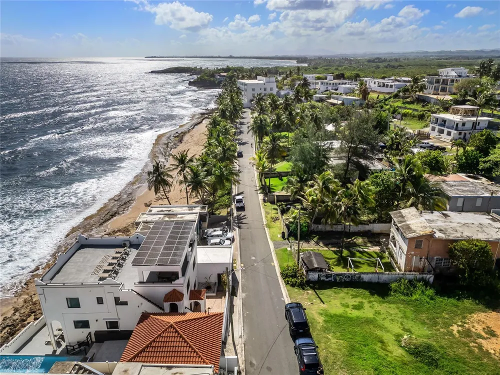 91 G KENNEDY STREET Dorado, PR 00646