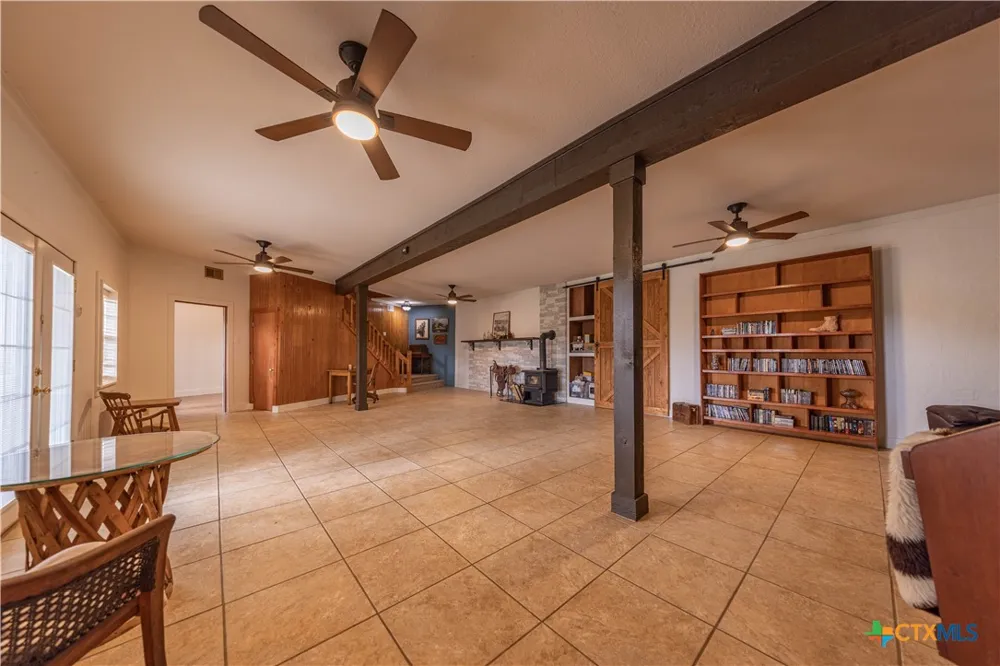 1645 Agarita Drive Fischer, TX 78623
